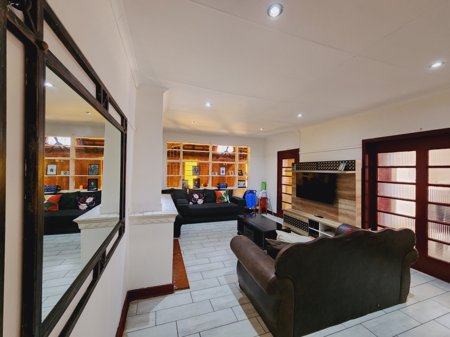 3 Bedroom Property for Sale in Stilfontein North West